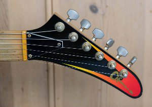 Charvel 1540 Headstock